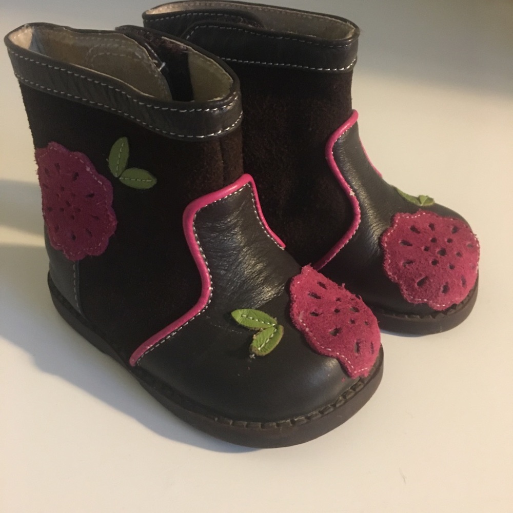 See Kai Run Baby Boots Size 4
